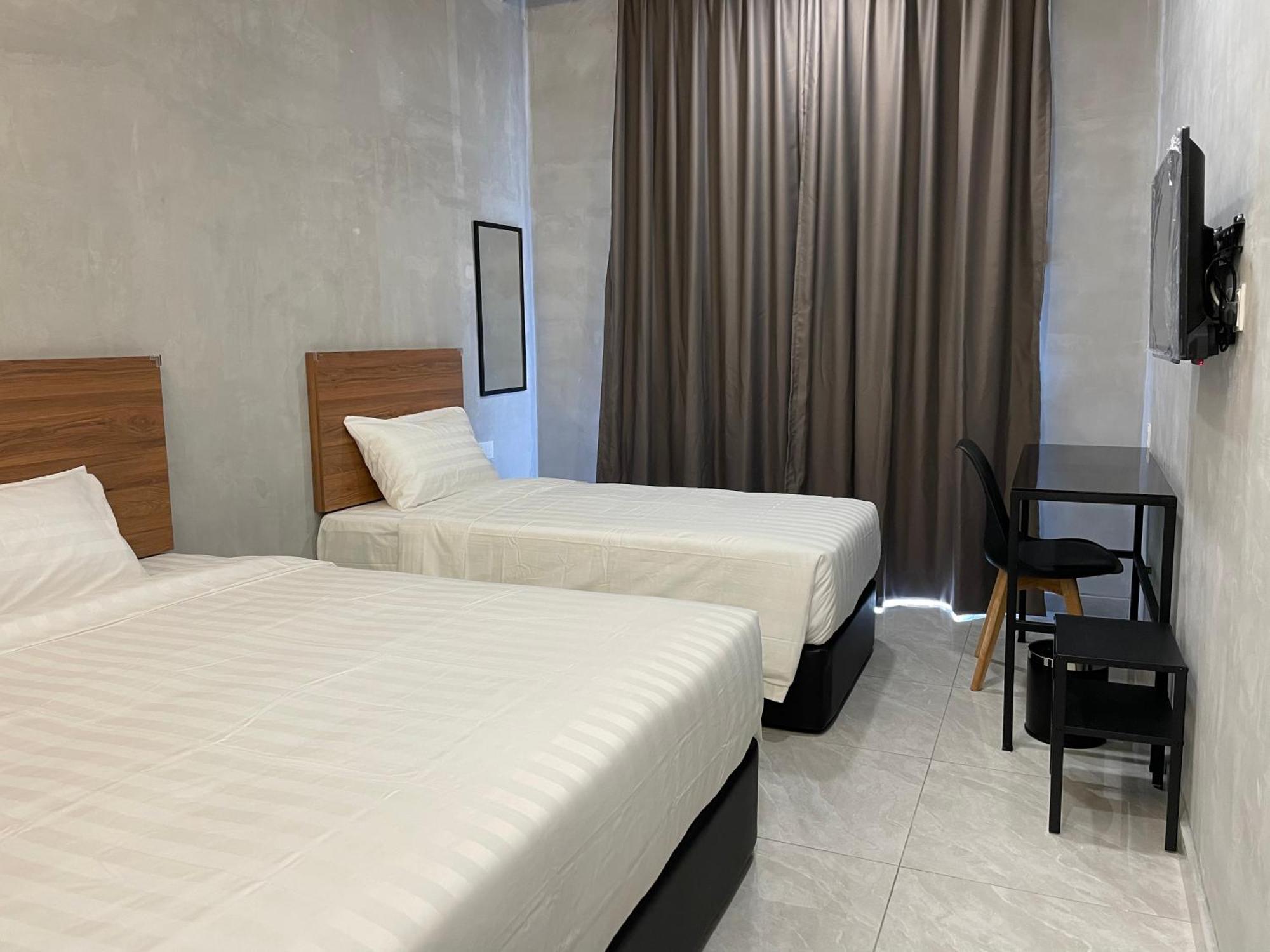 Hpy Hotel Ipoh Exterior photo